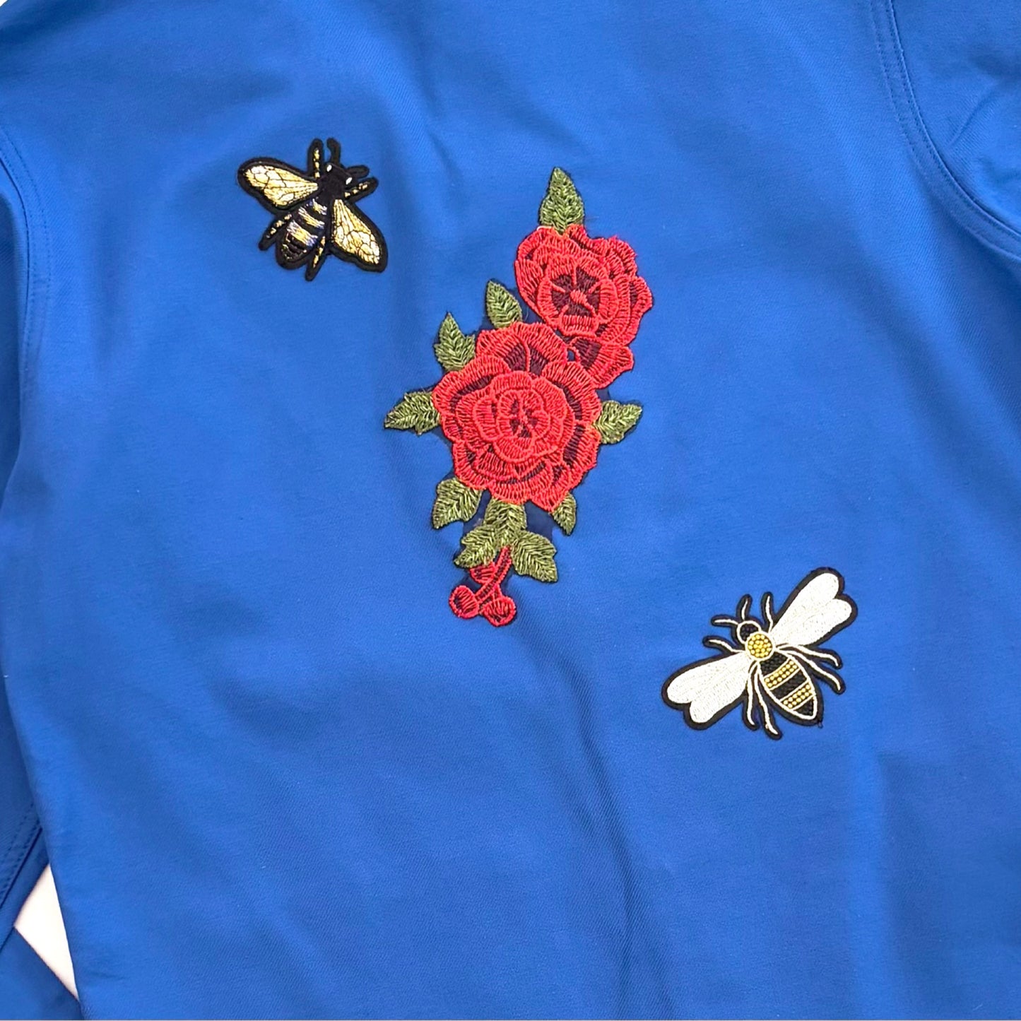 Veste Bleu Roses rouge