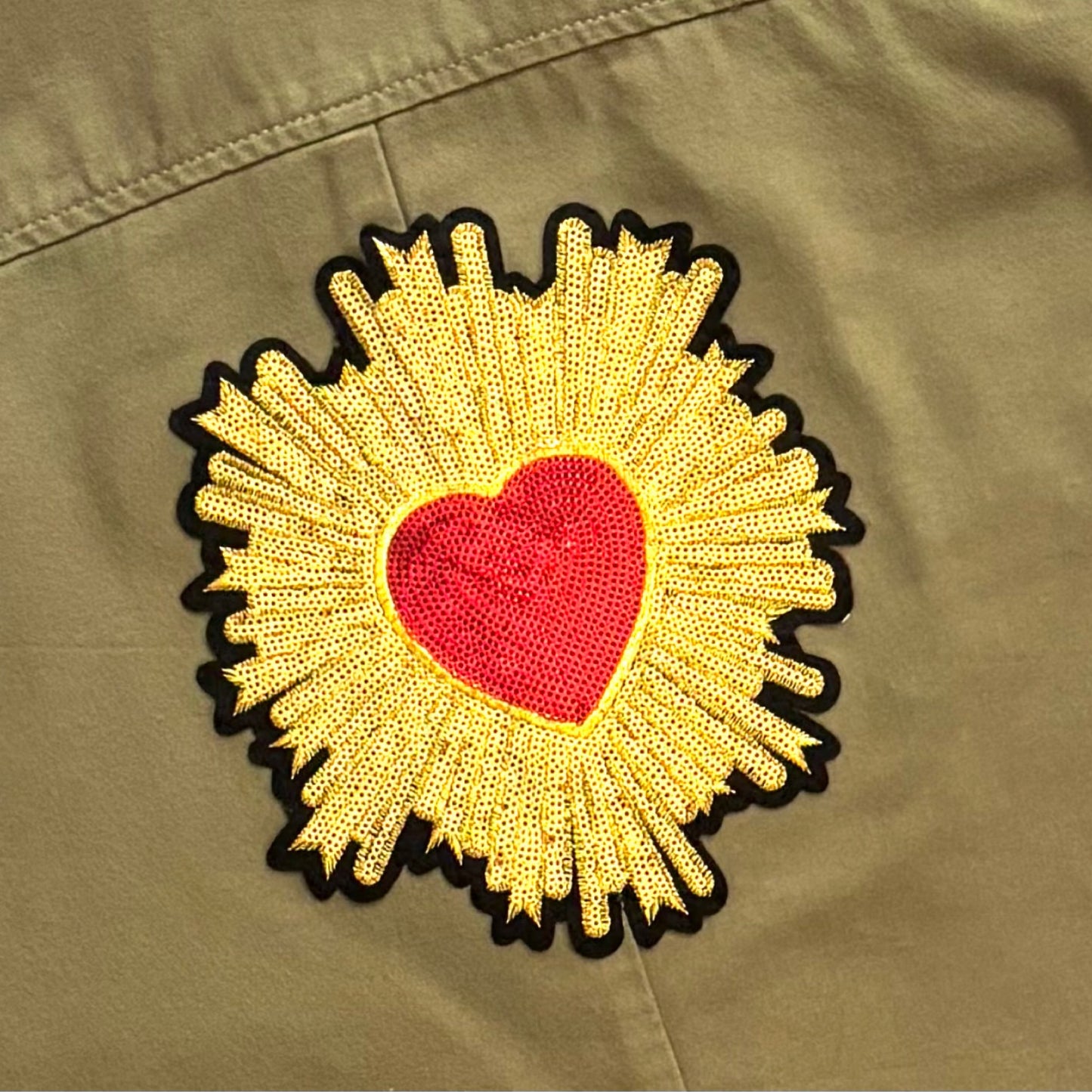 Veste kaki Coeur sacré