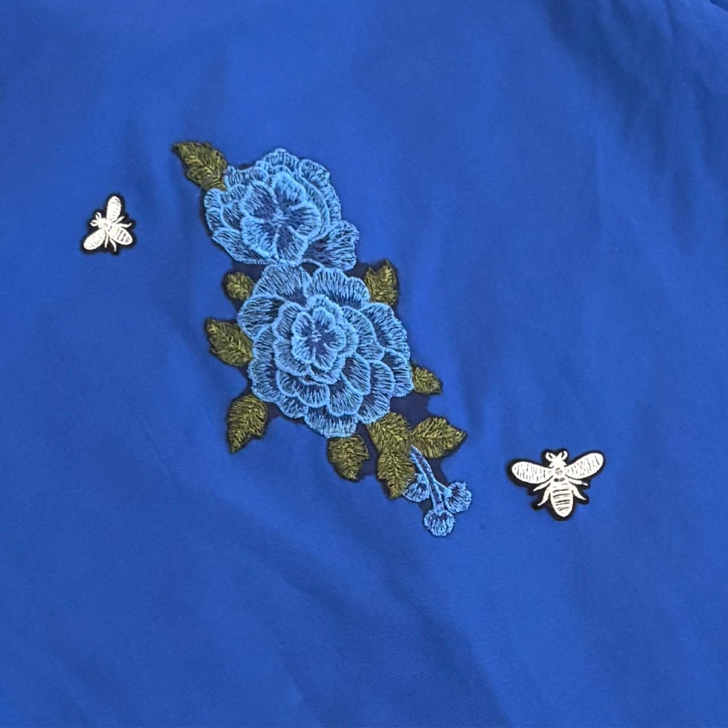 Veste Bleue Roses Bleues